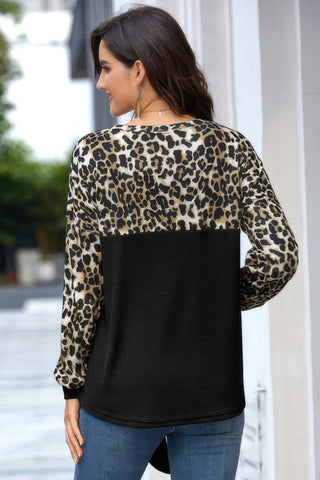 Leopard Stitching Bow Knit Crew Neck Loose Pullover - Wear Arielle