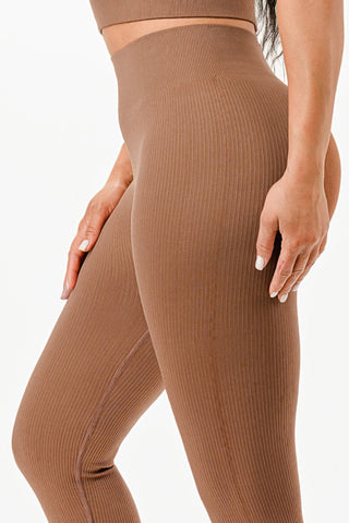 Ribbed Seamless T-shirt And Leggings Set - Wear Arielle
