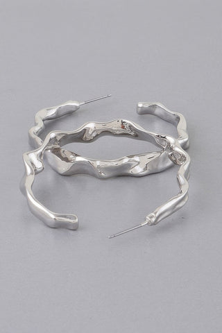 Wavy Accent Hoop Earrings - Wear Arielle