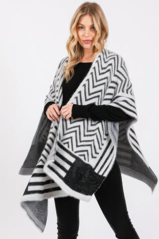 Cozy Chevron Pattern Ruana - Wear Arielle
