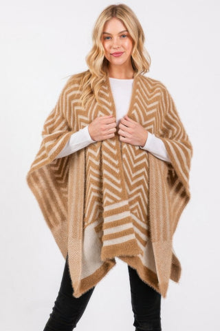 Cozy Chevron Pattern Ruana - Wear Arielle