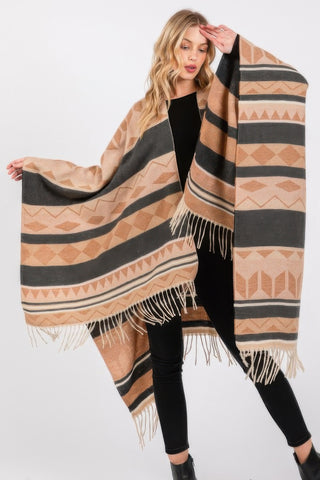 Cozy Aztec Pattern Fringe Ruana - Wear Arielle