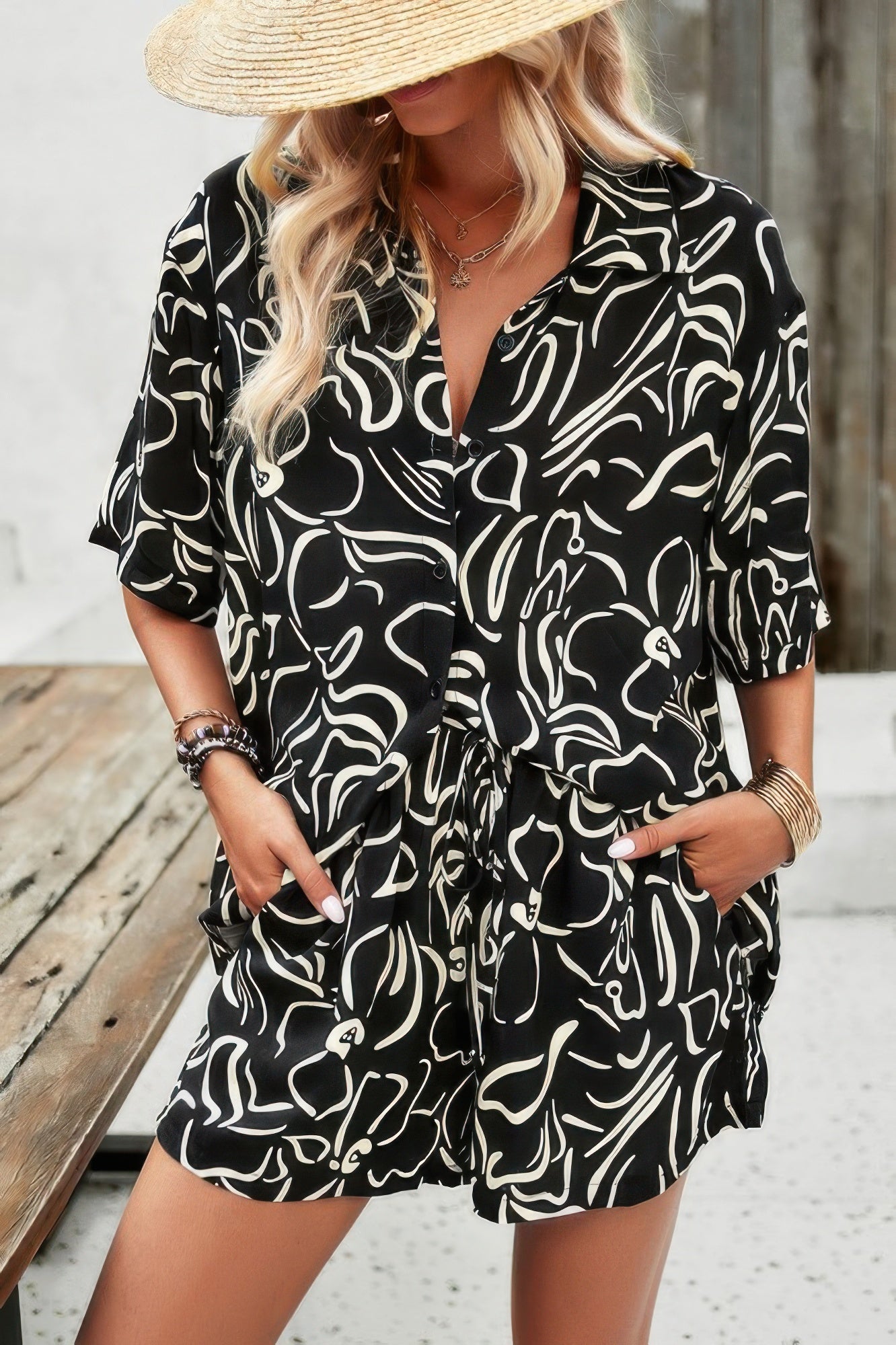 Allover Print Elastic Shorts Two Pieces Button Set - Wear Arielle