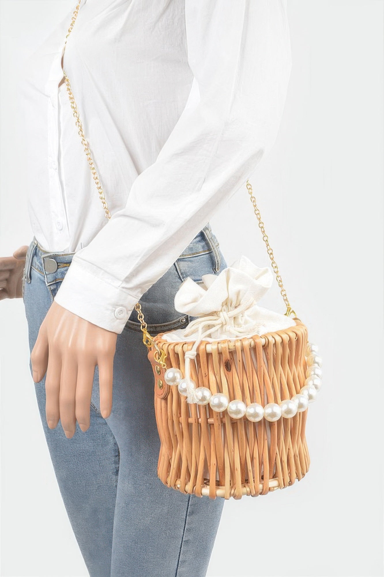 Bamboo Clutch W Faux Pearl Handle - Wear Arielle