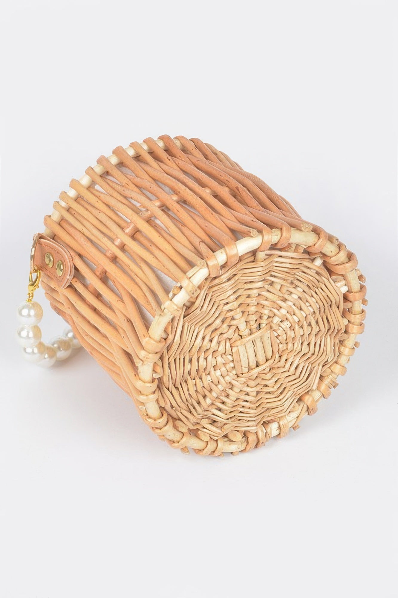 Bamboo Clutch W Faux Pearl Handle - Wear Arielle