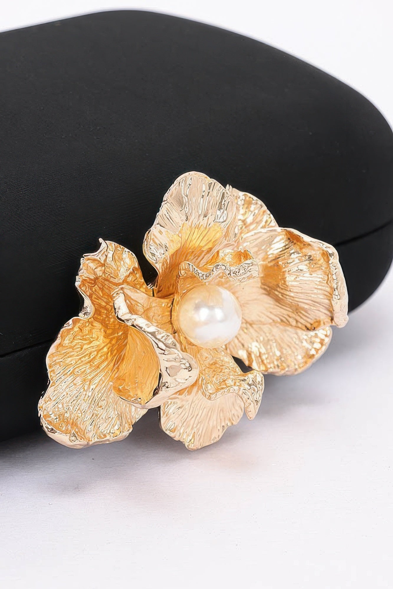 Big Metal Flower Satin Case Bag - Wear Arielle