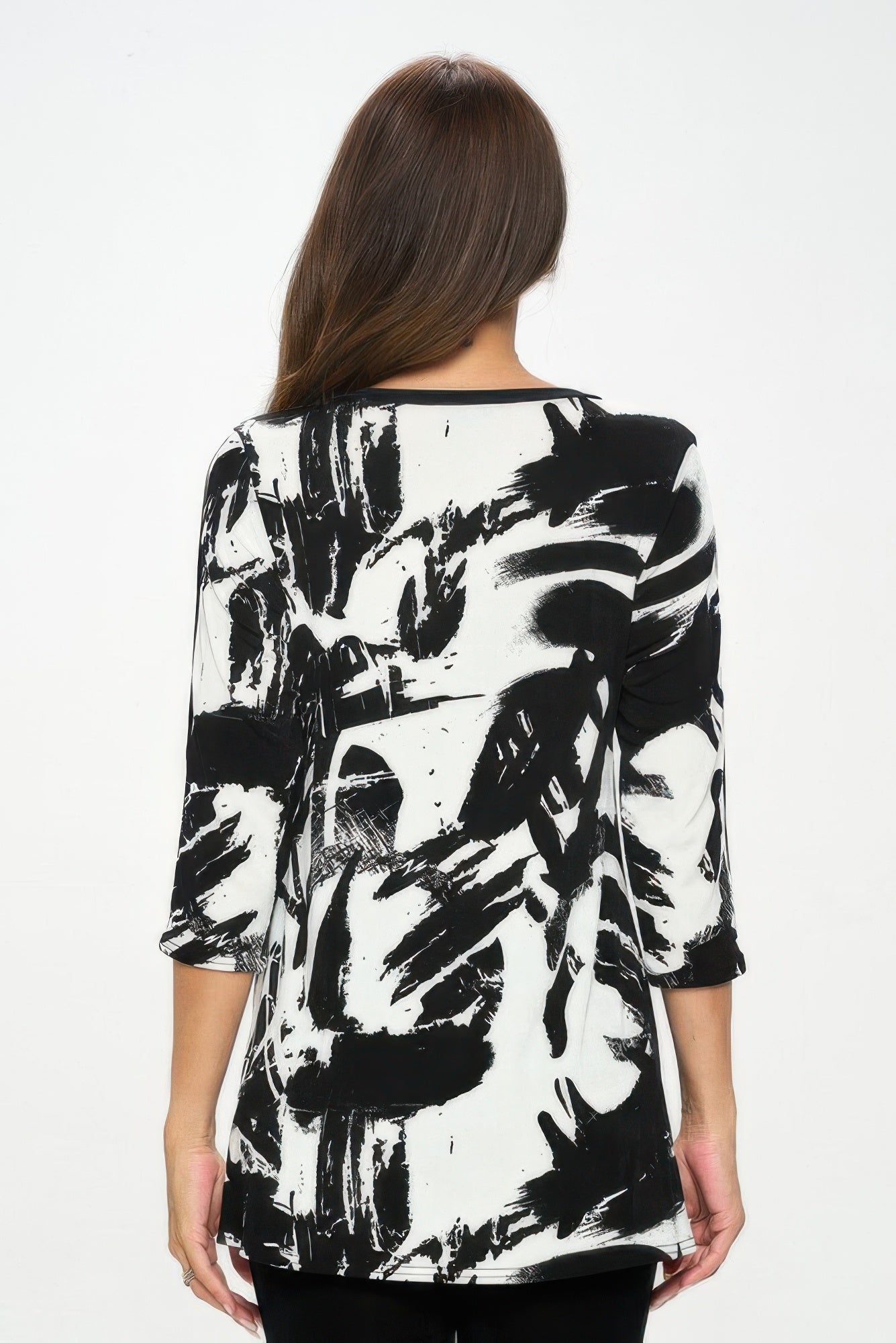 BNS V - Neck Binding Contrast Top - Wear Arielle