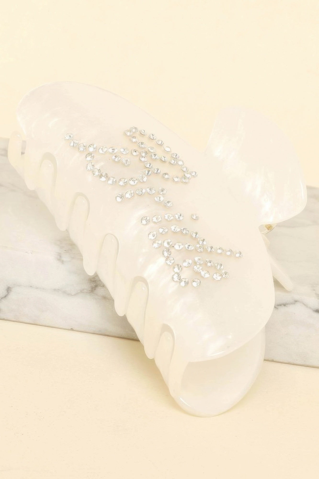Bride White Acrylic Hair Claw Clip - Wear Arielle