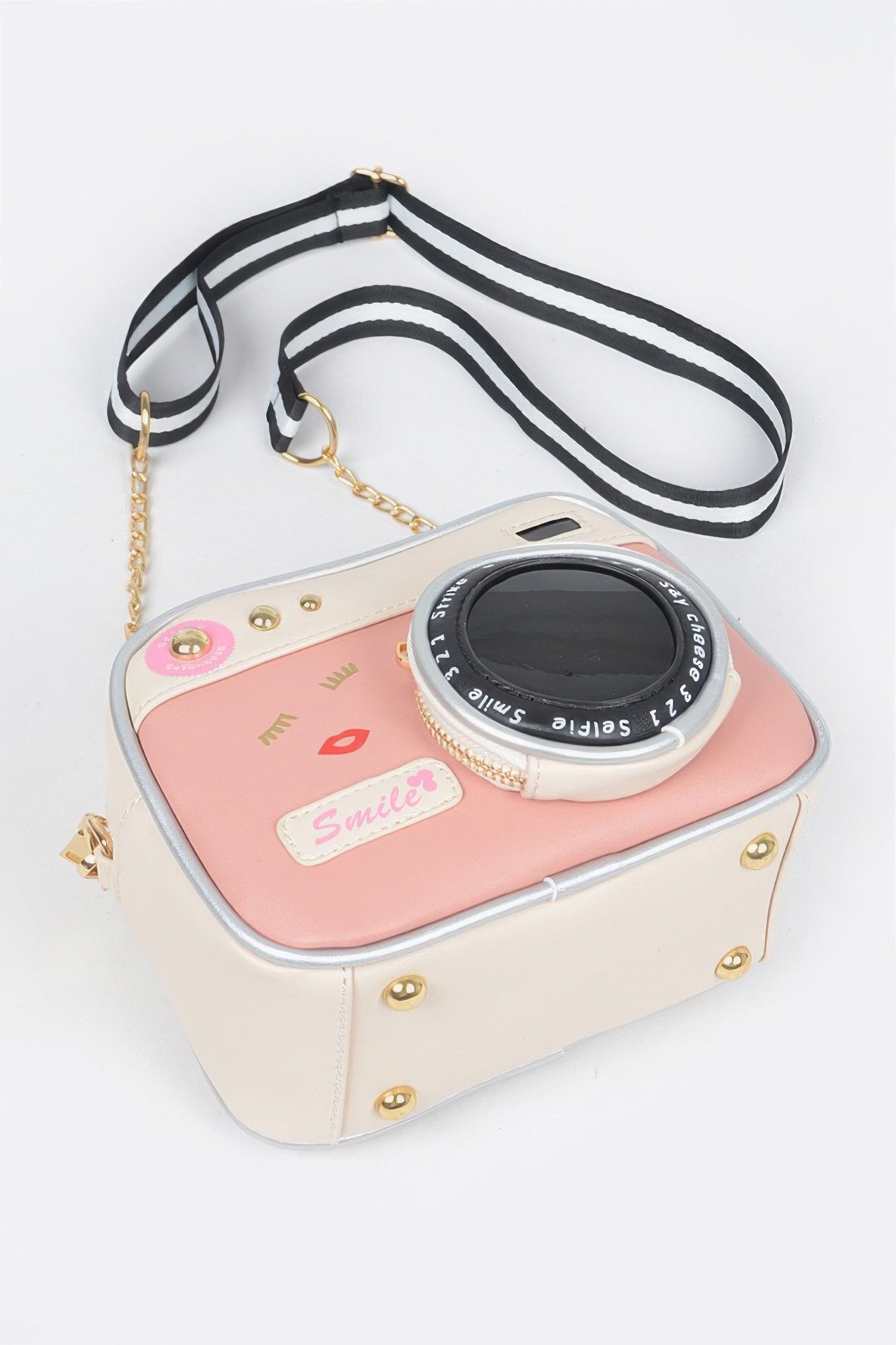 Camera Inspired Clutch - Wear Arielle
