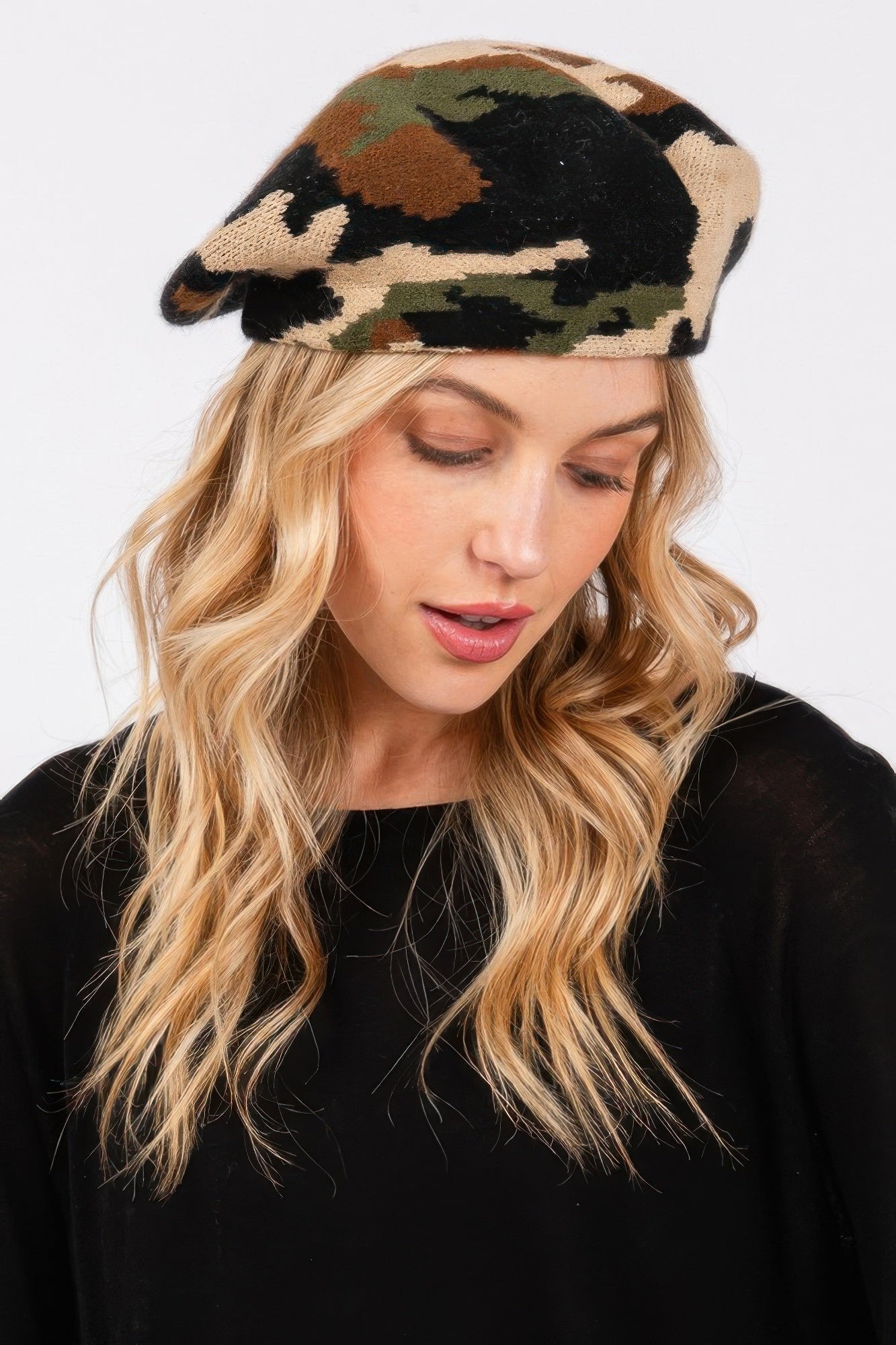Camo Knit Beret - Wear Arielle