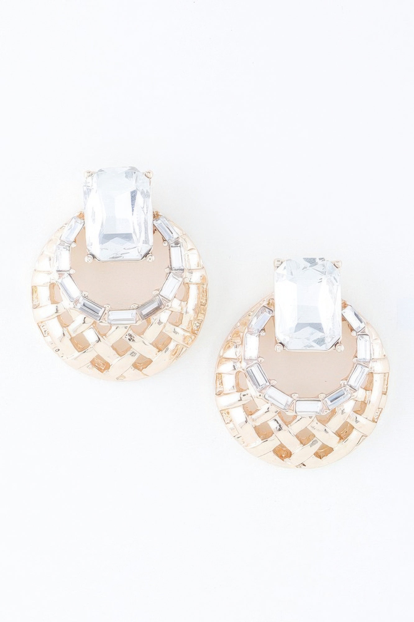 Chic Form Earrings - Wear Arielle