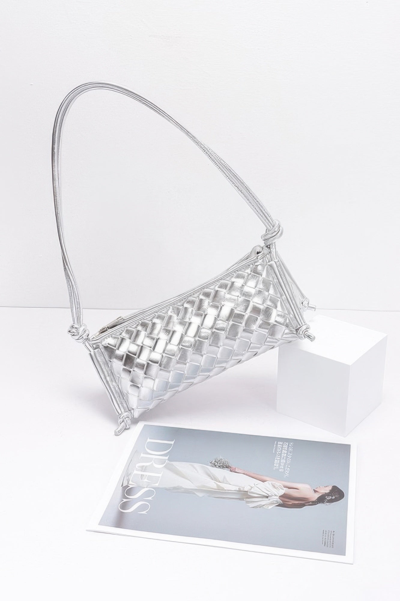 Chic Weave Clutch - Wear Arielle