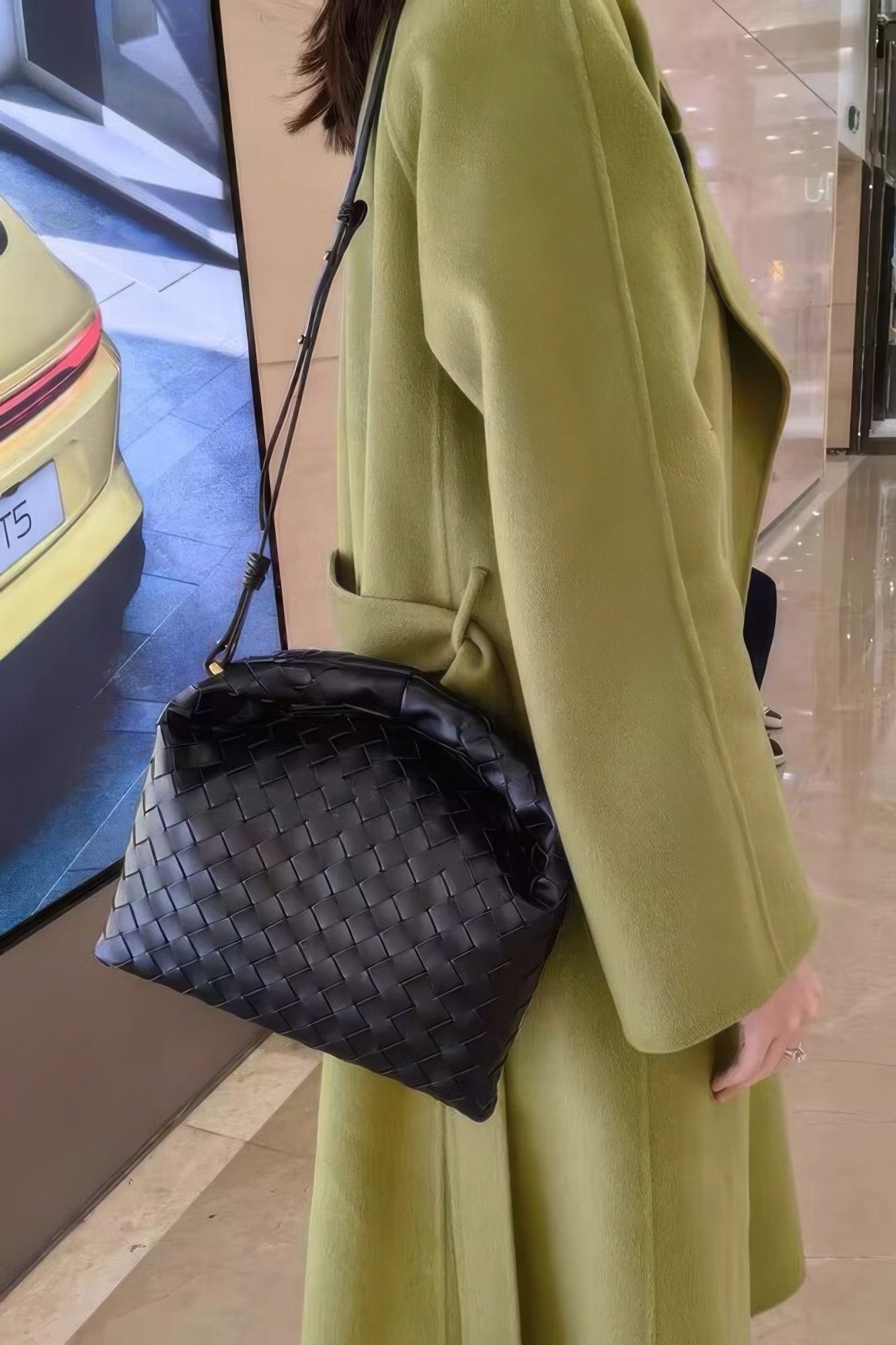 Chic Weave Set Clutch - Wear Arielle
