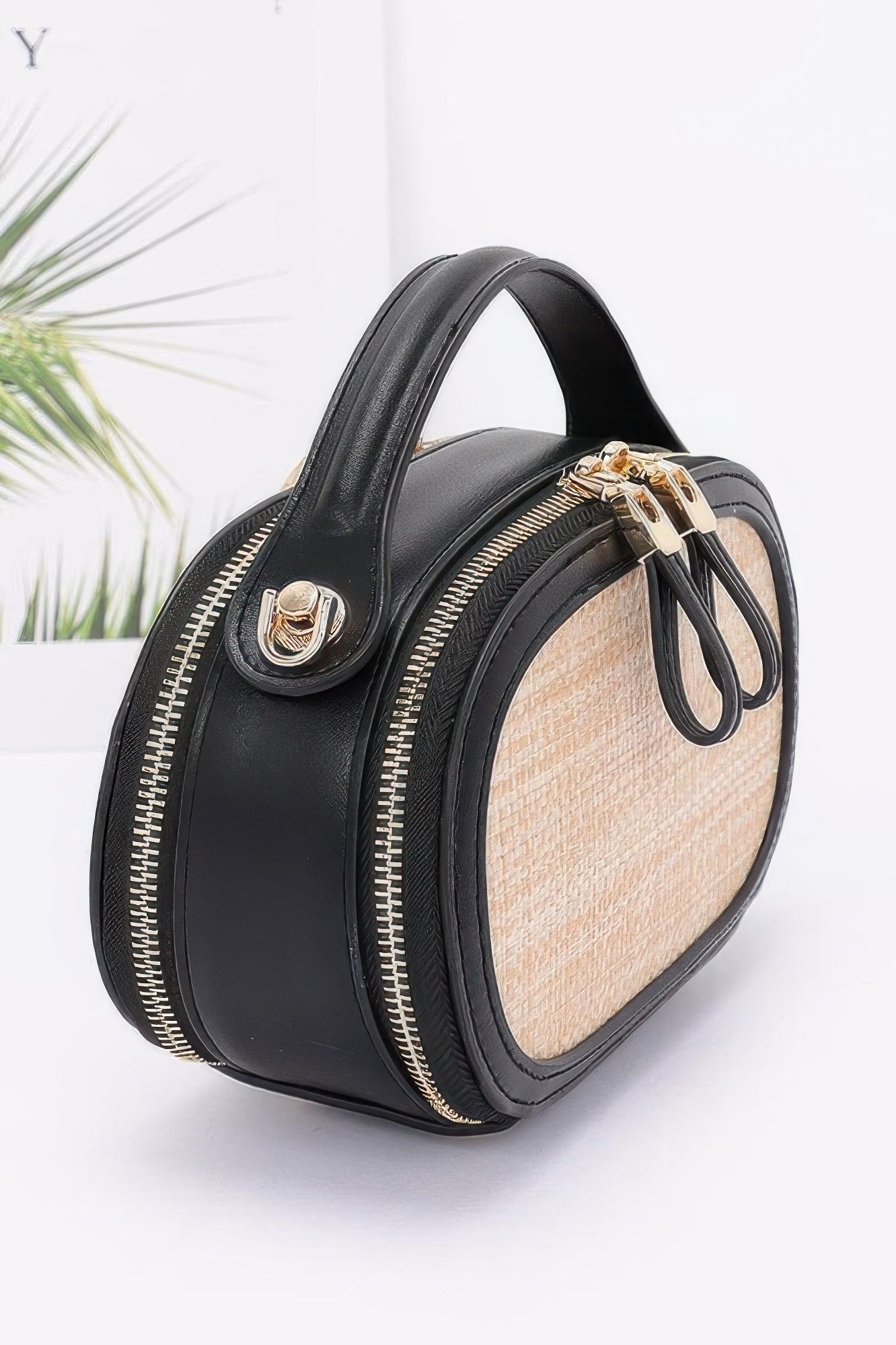 Faux Straw Bowling Bag - Wear Arielle