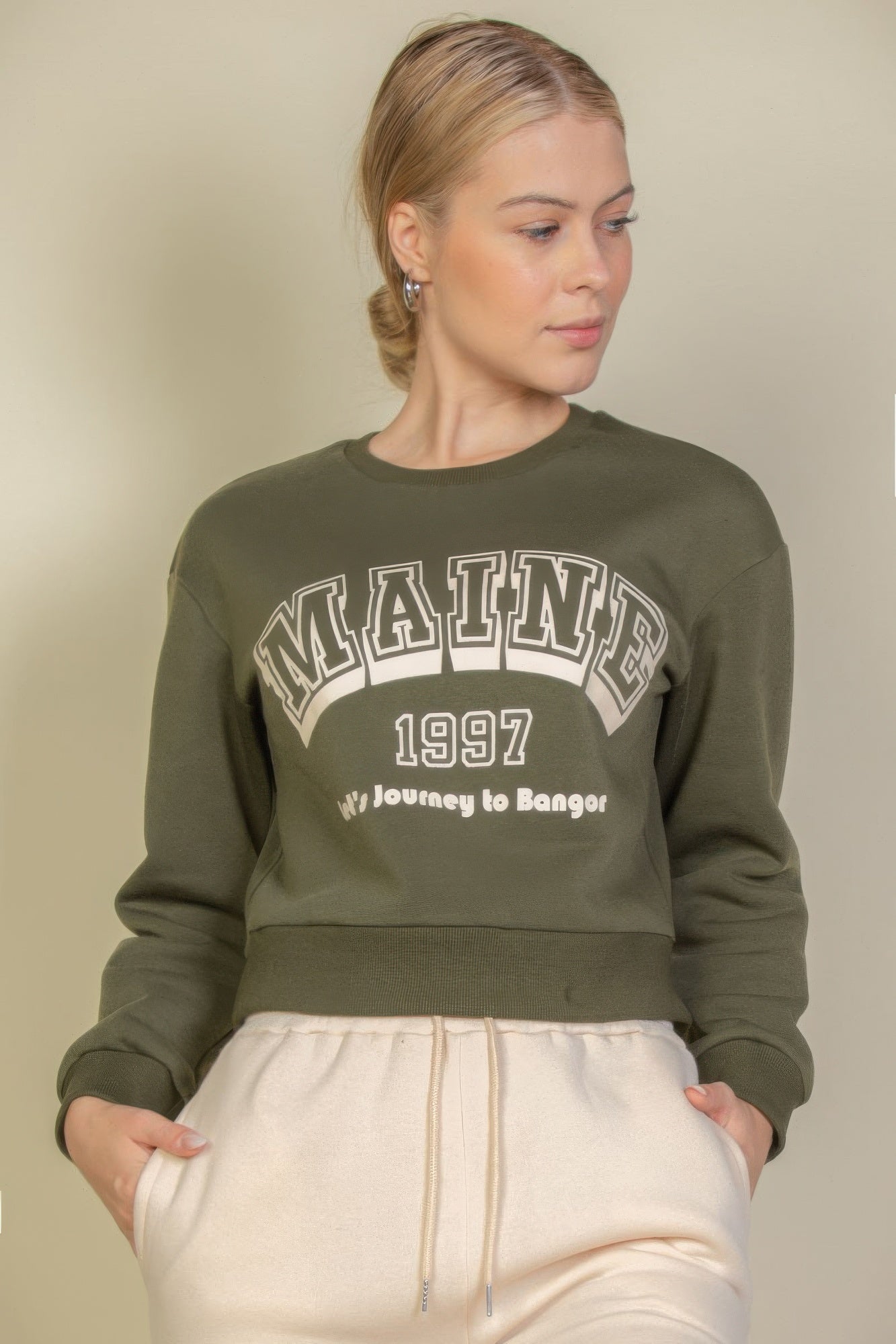 Graphic Drop Shoulder Sweatshirt - Wear Arielle