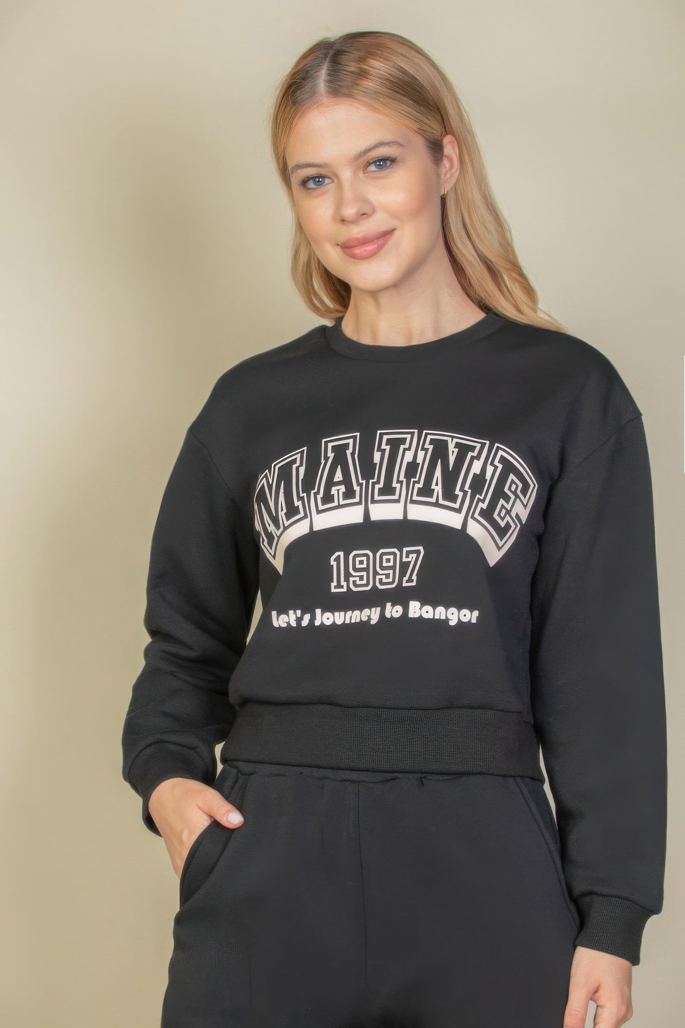 Graphic Drop Shoulder Sweatshirt - Wear Arielle