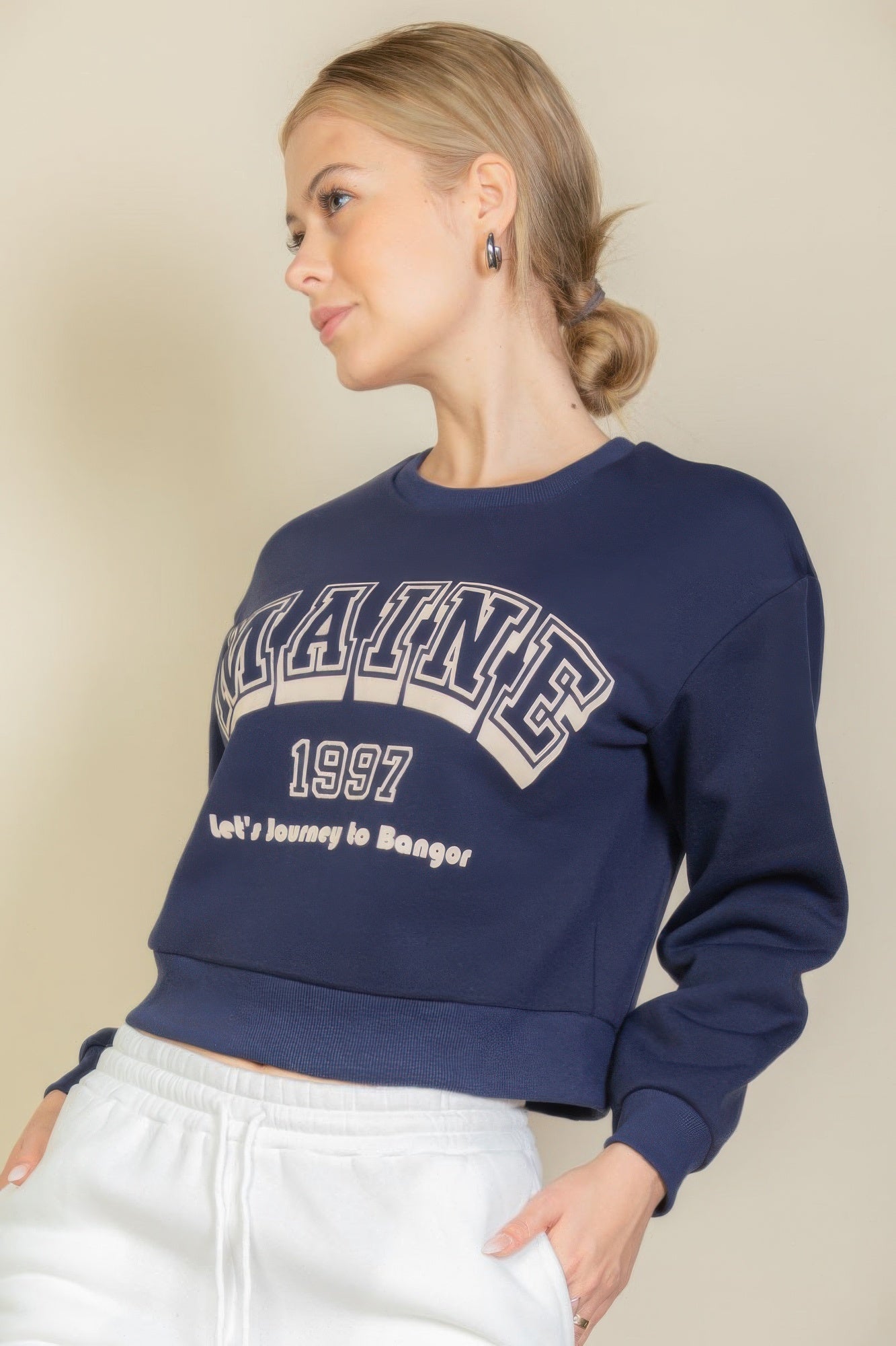 Graphic Drop Shoulder Sweatshirt - Wear Arielle