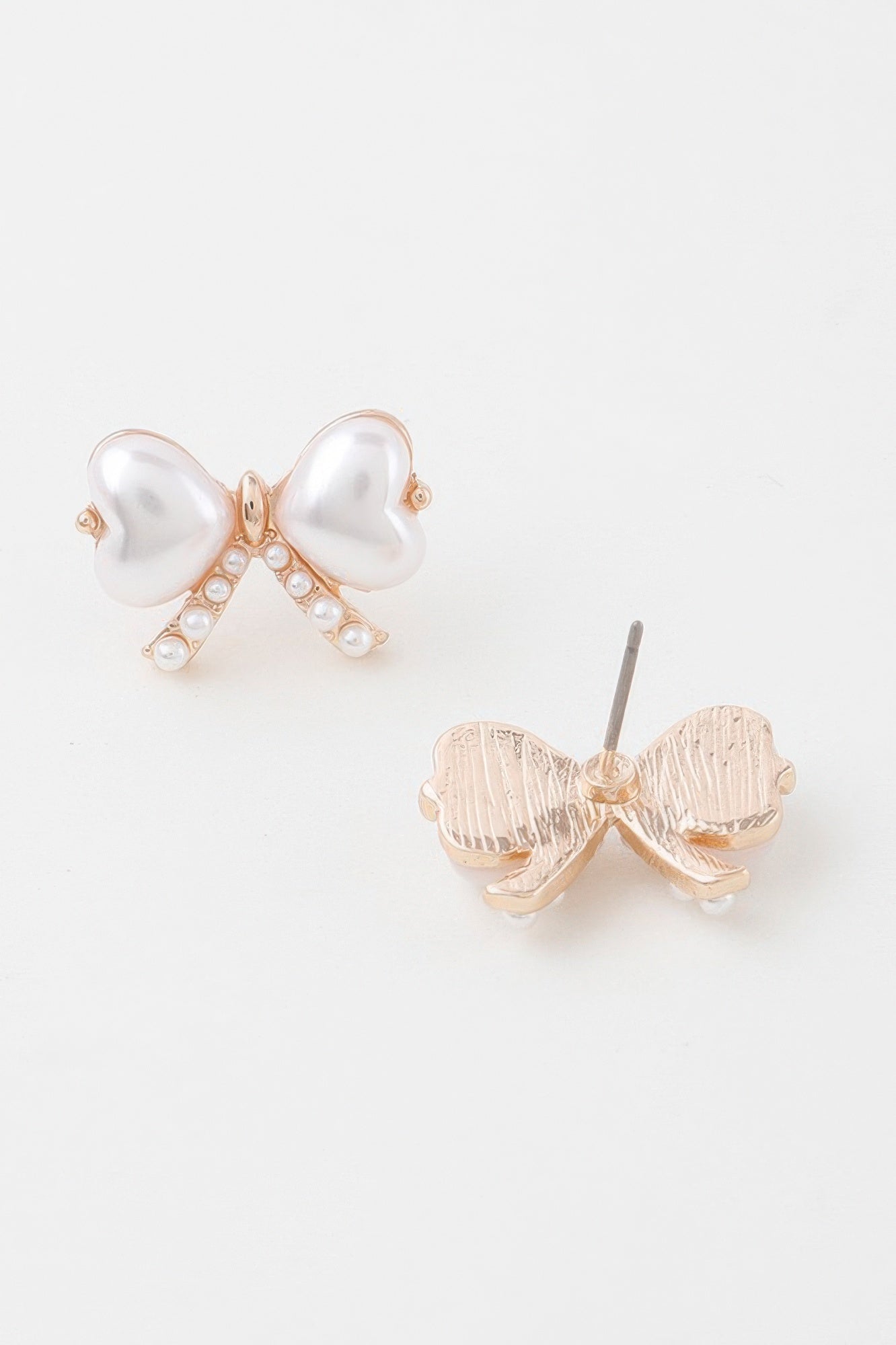 Heart Pearl Ribbon Earrings - Wear Arielle