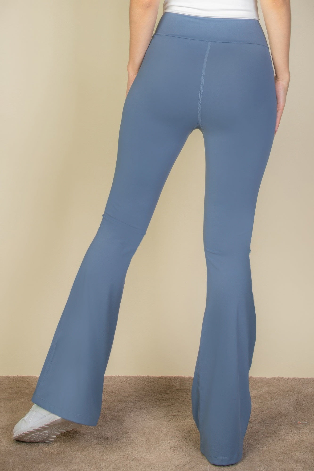High Waist Side Pocket Flare Leggings - Wear Arielle