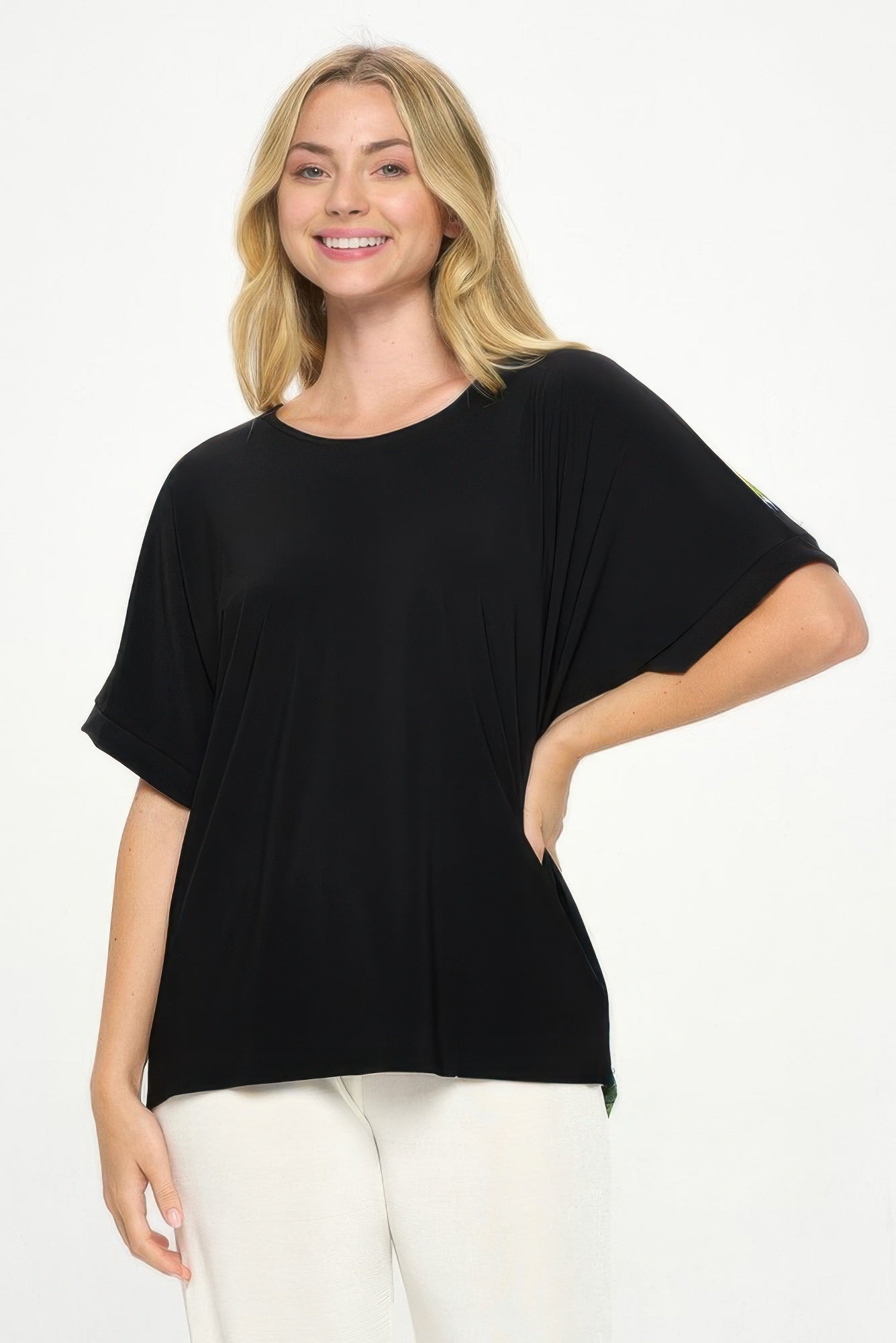 Hit Inbinding Neck Contrast Dolman Sleeve Top - Wear Arielle