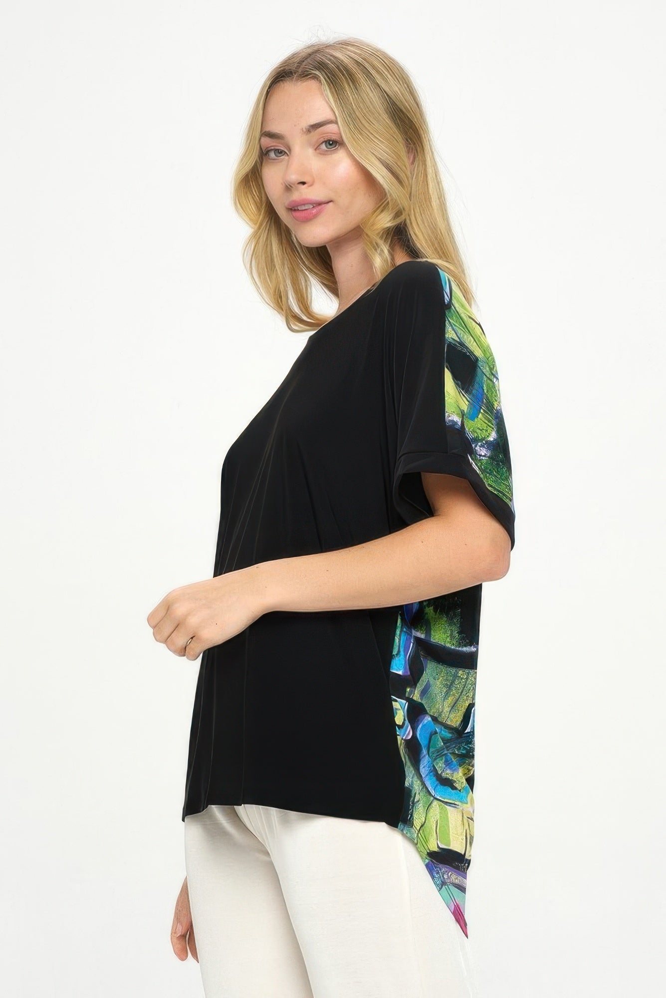 Hit Inbinding Neck Contrast Dolman Sleeve Top - Wear Arielle