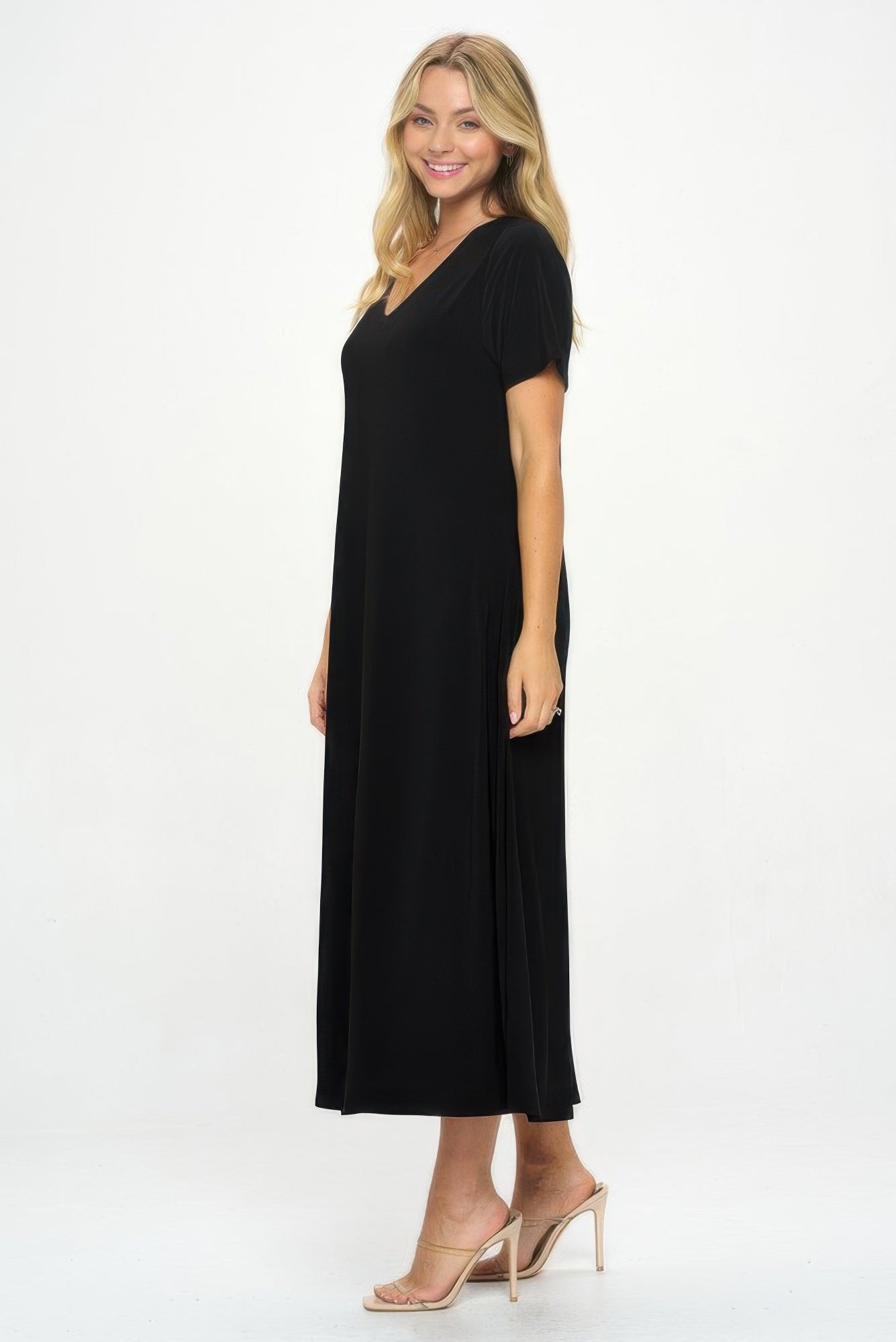 Hit V - neck Long Dress W/pocket - Wear Arielle