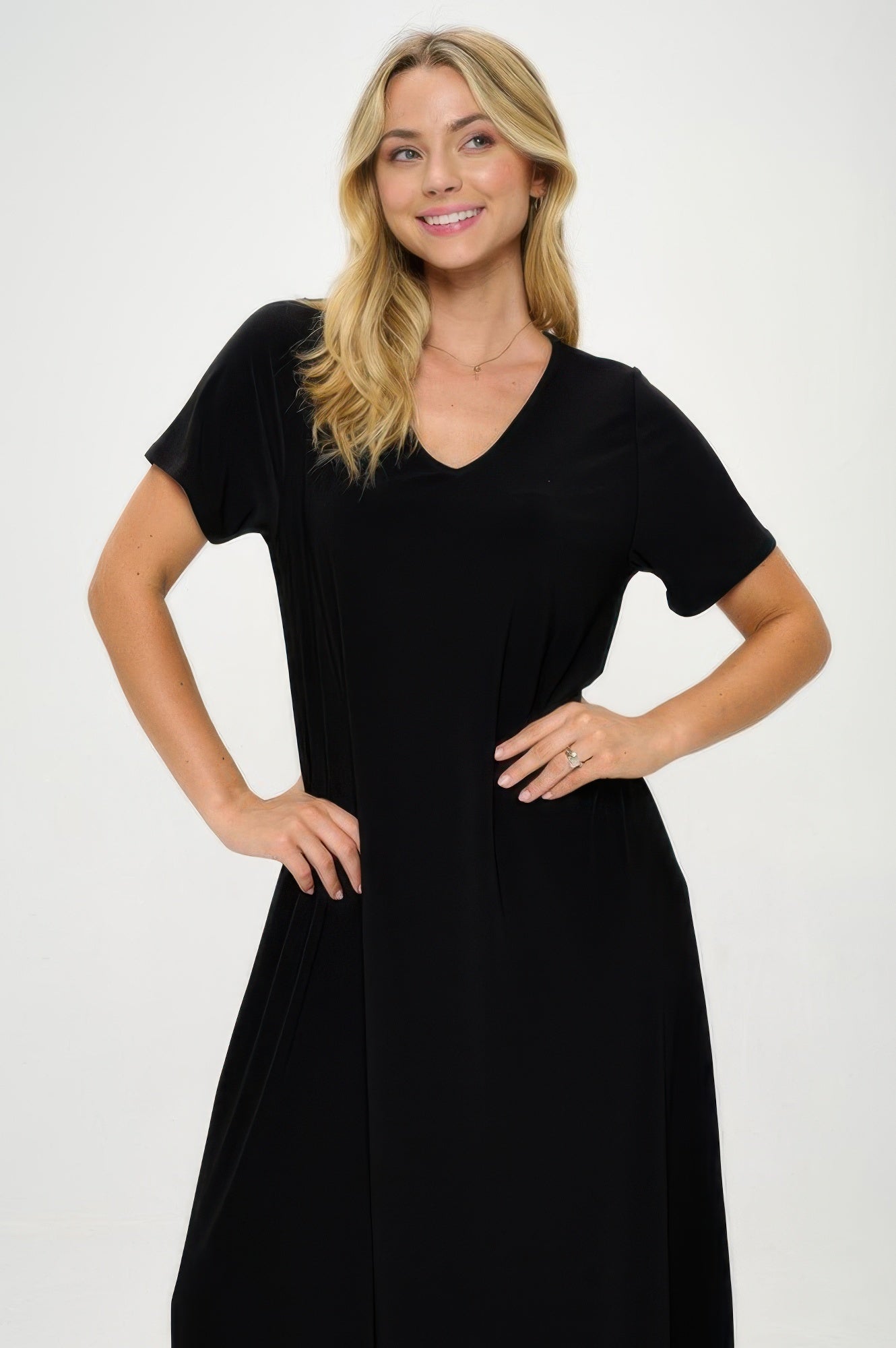 Hit V - neck Long Dress W/pocket - Wear Arielle