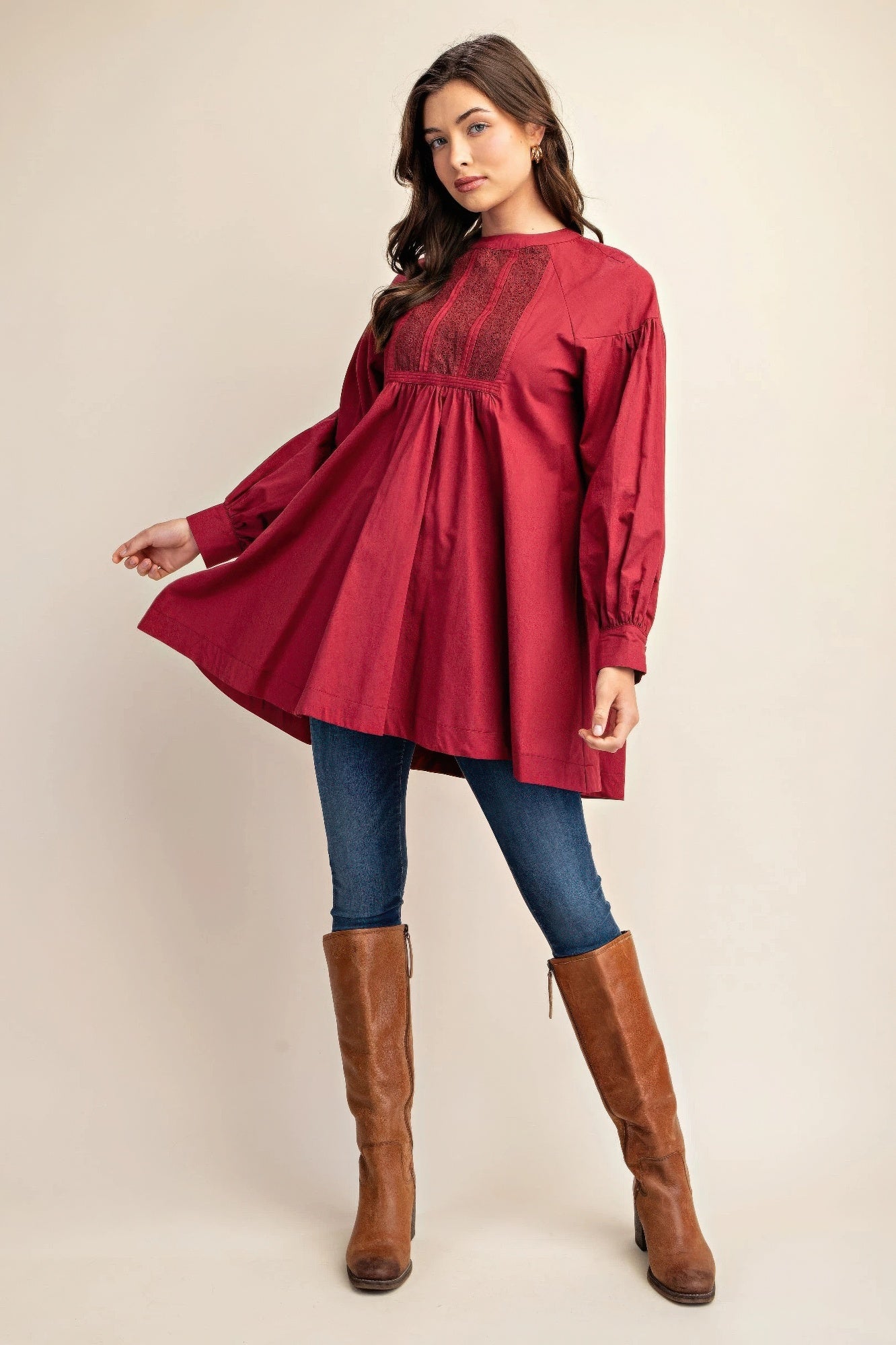 Long sleeve mini dress with lace detail - Wear Arielle