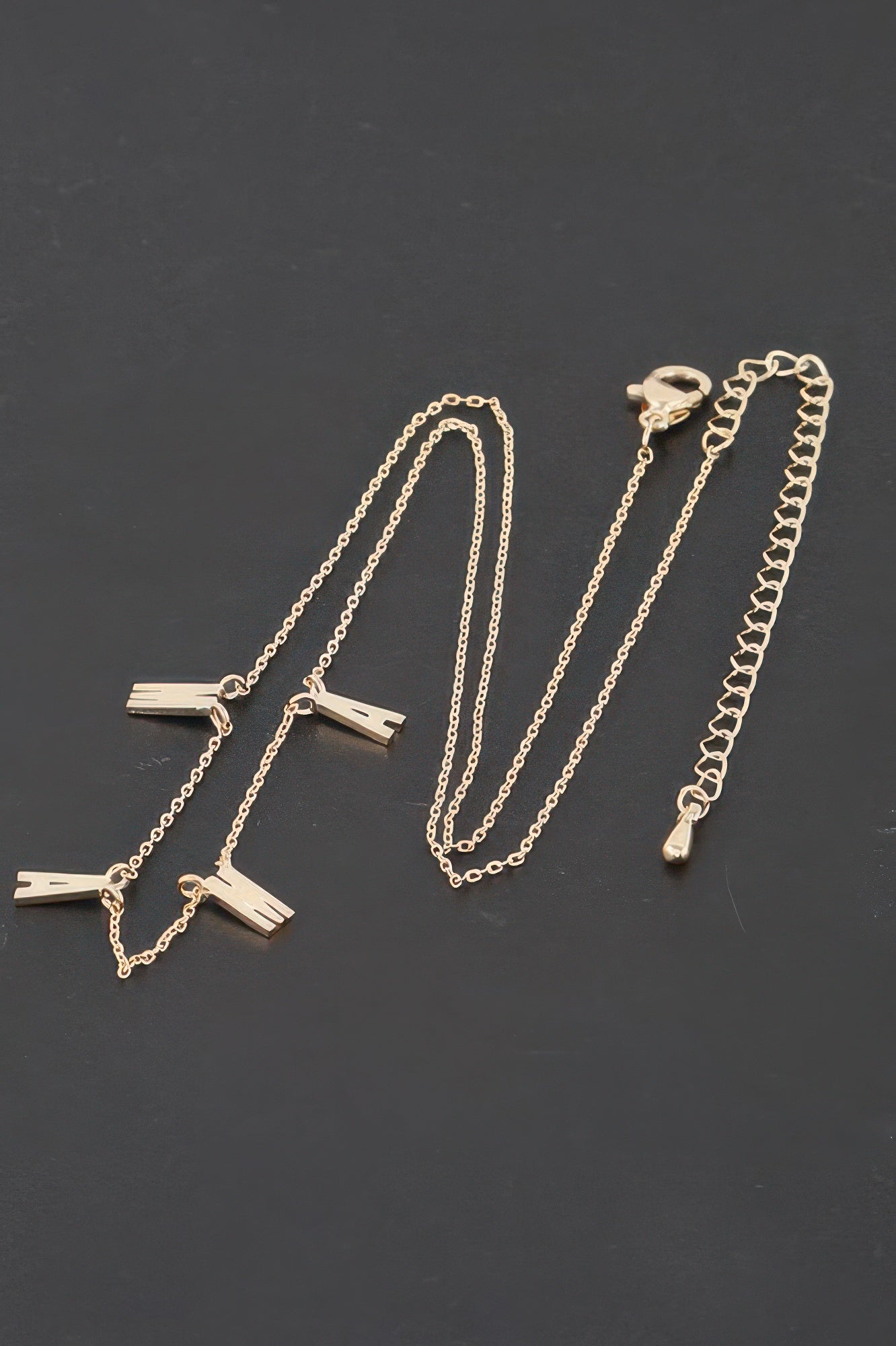 Mama Chain Necklace - Wear Arielle