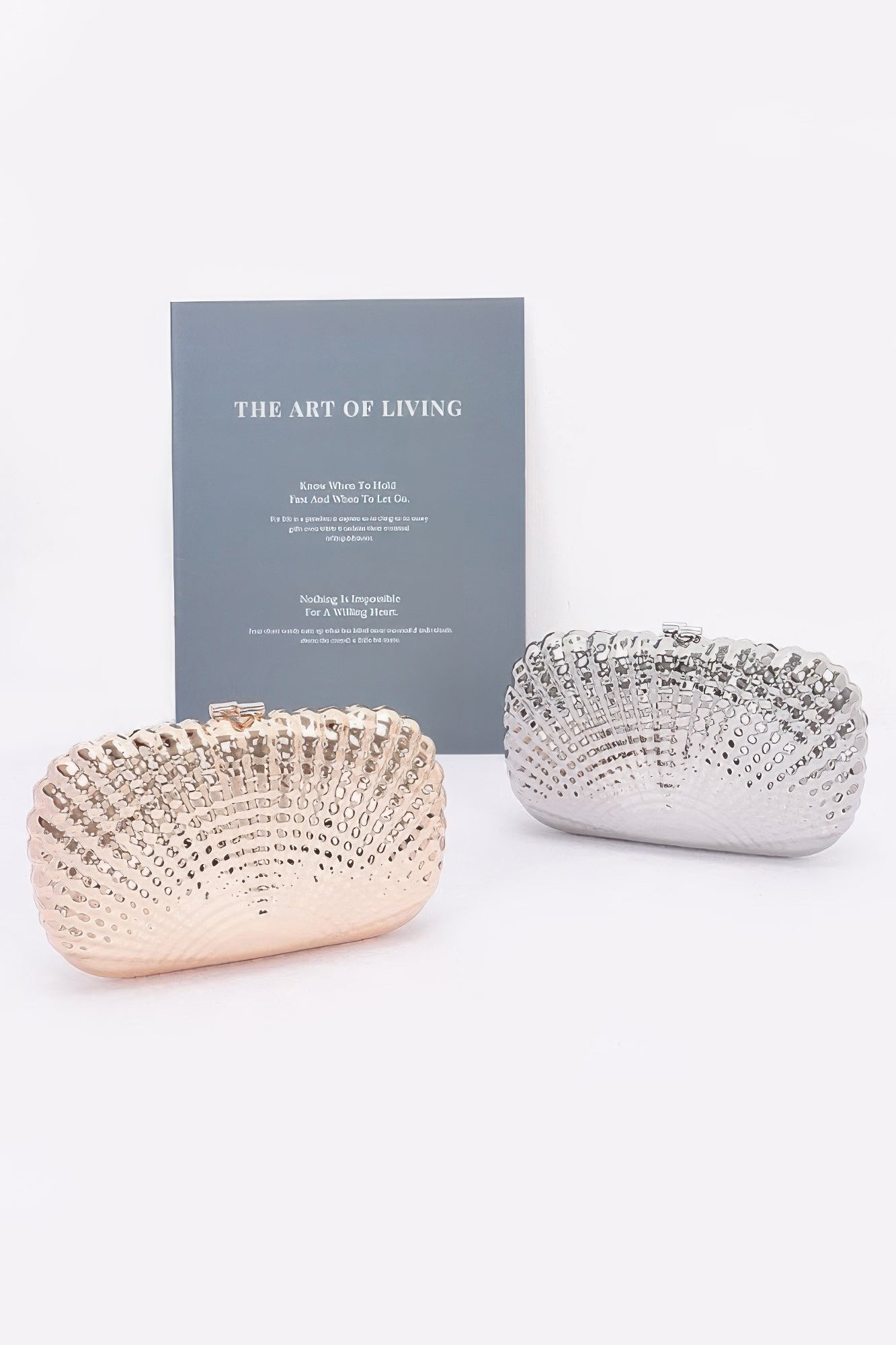 Metal Case Clutch - Wear Arielle