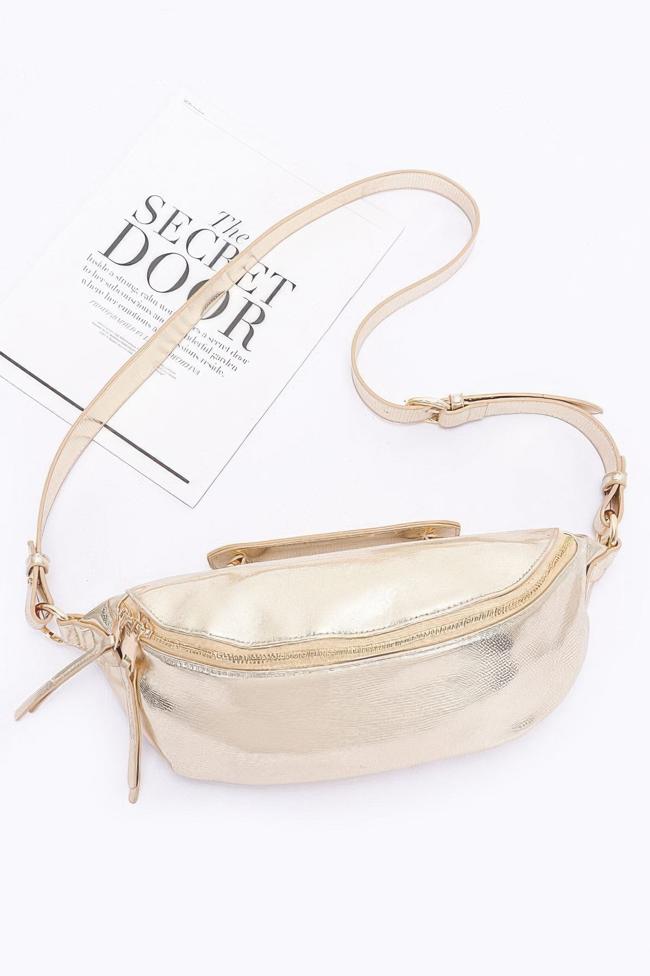 Metallic Crossbody Bag - Wear Arielle