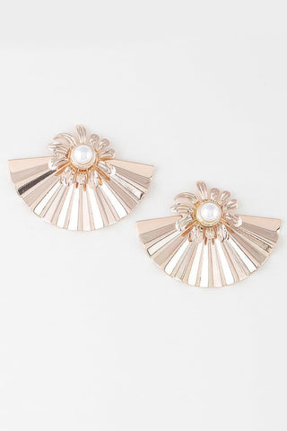 Pearl Fan - shaped Earrings - Wear Arielle