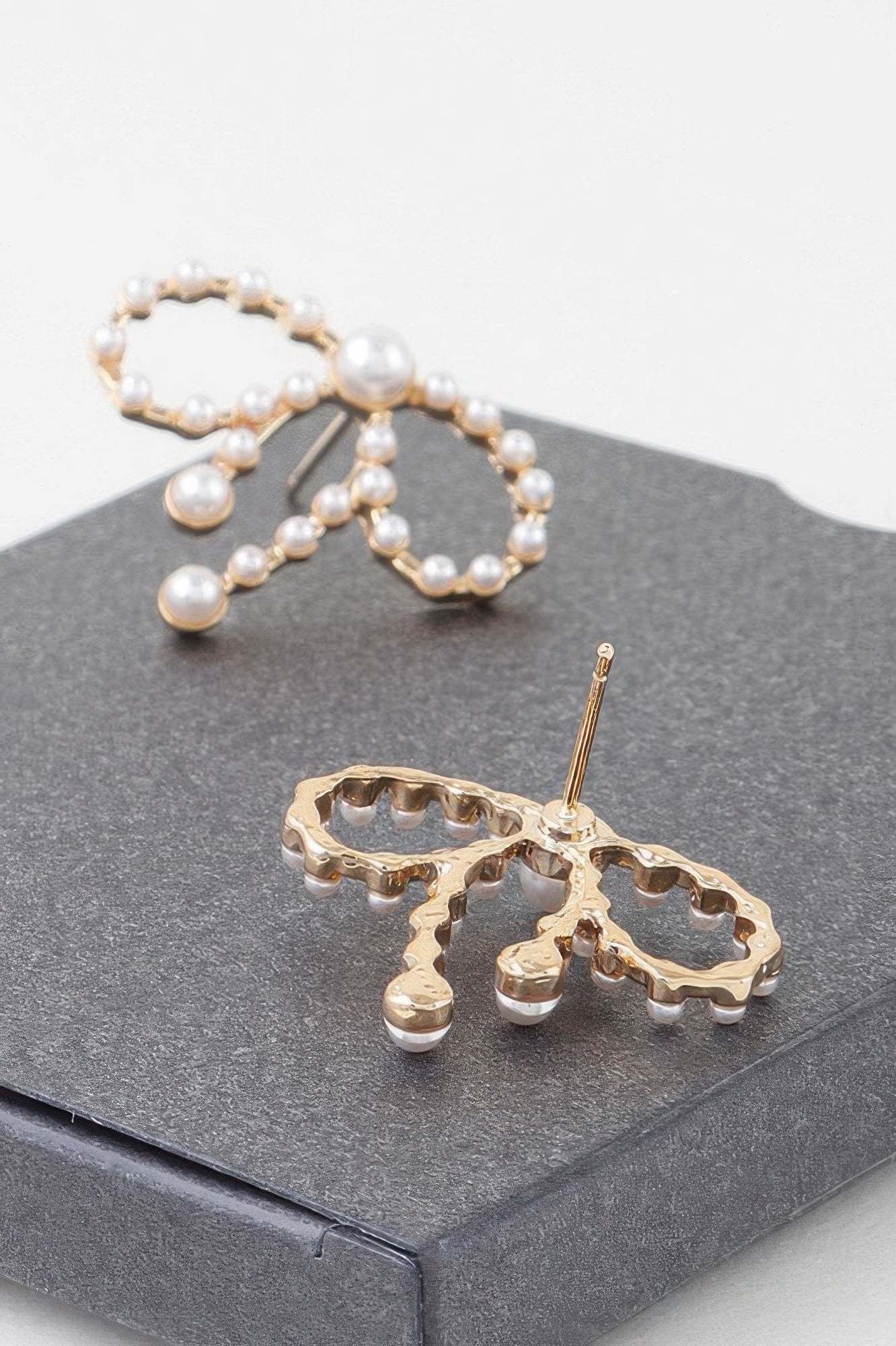 Pearled Ribbon Stud Earrings - Wear Arielle