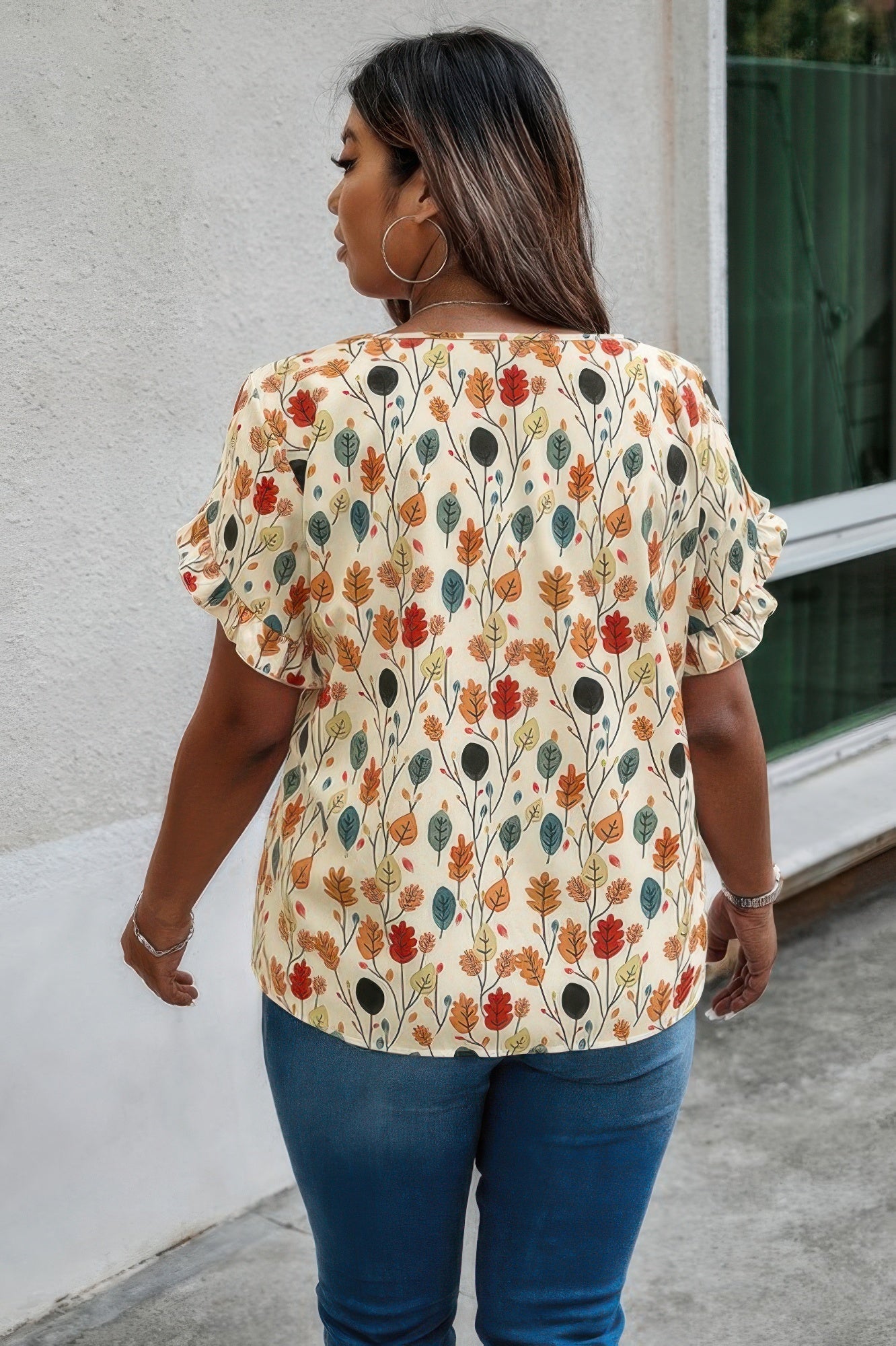 Plus Round Neck Floral Flounce Sleeve Loose Shirt - Wear Arielle