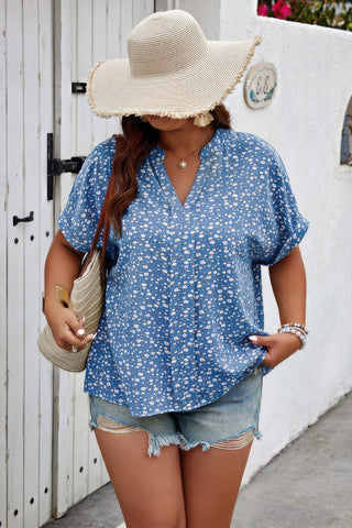 Plus Size Floral Print V Neck Short Sleeve Blouse - Wear Arielle