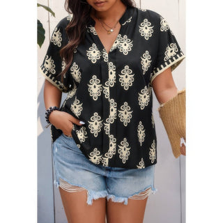 Plus Size Short Sleeve V Neck Printed Blouse - Wear Arielle