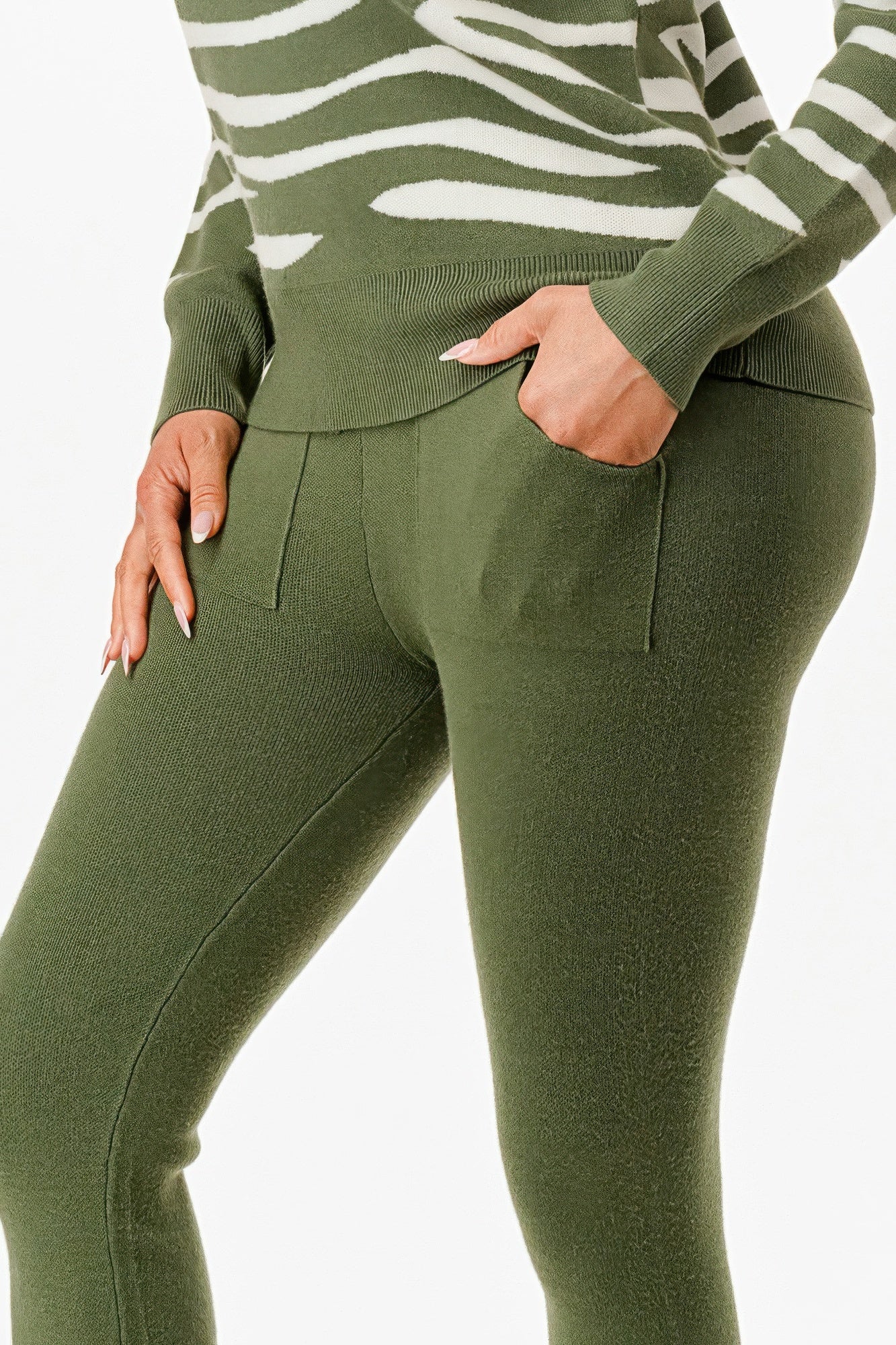 Pullover Sweater Top And Pant Set - Wear Arielle