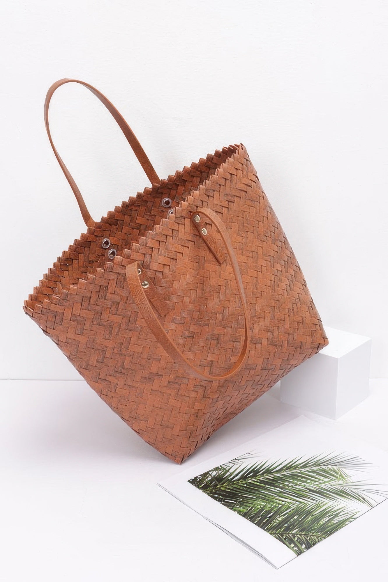 Pvc Braided Tote Bag - Wear Arielle