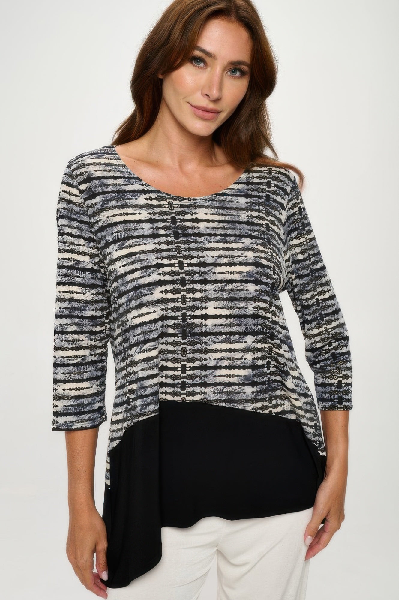 Round Neck Quarter Sleeve Top - Wear Arielle
