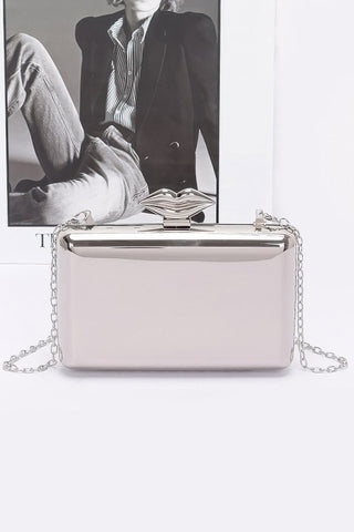 Simple Metal Clutch - Wear Arielle