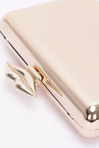 Simple Metal Clutch - Wear Arielle