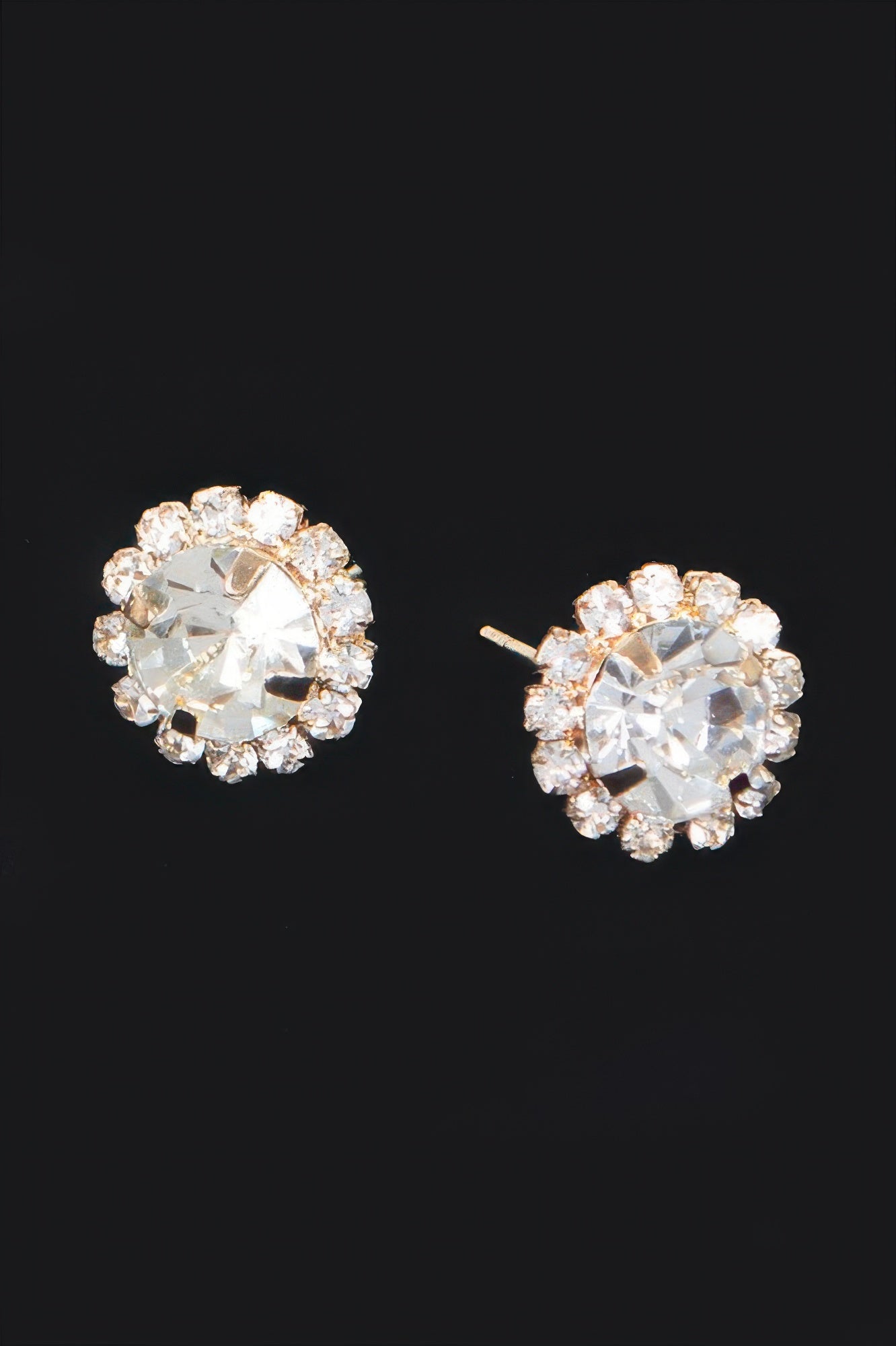 Stone Stud Earring - Wear Arielle