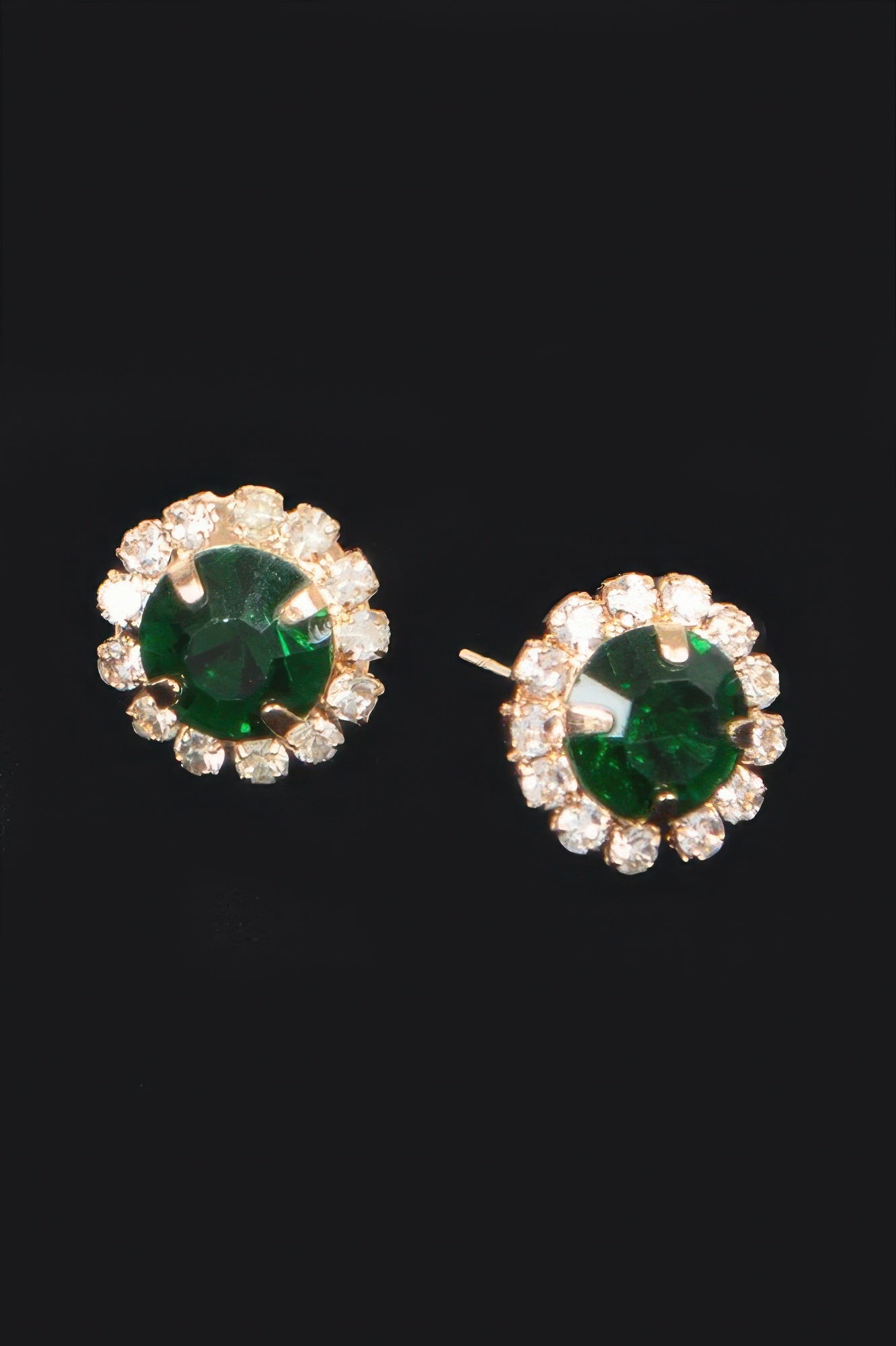Stone Stud Earring - Wear Arielle