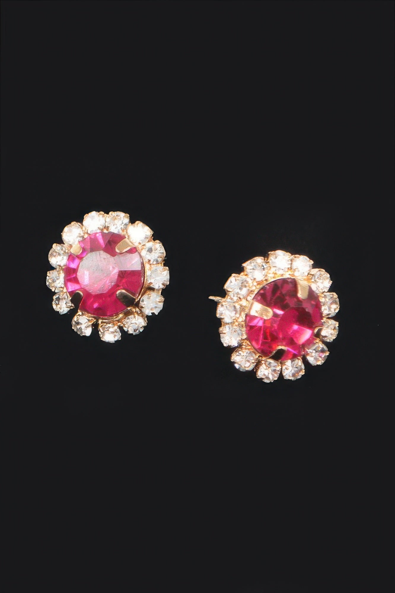 Stone Stud Earring - Wear Arielle