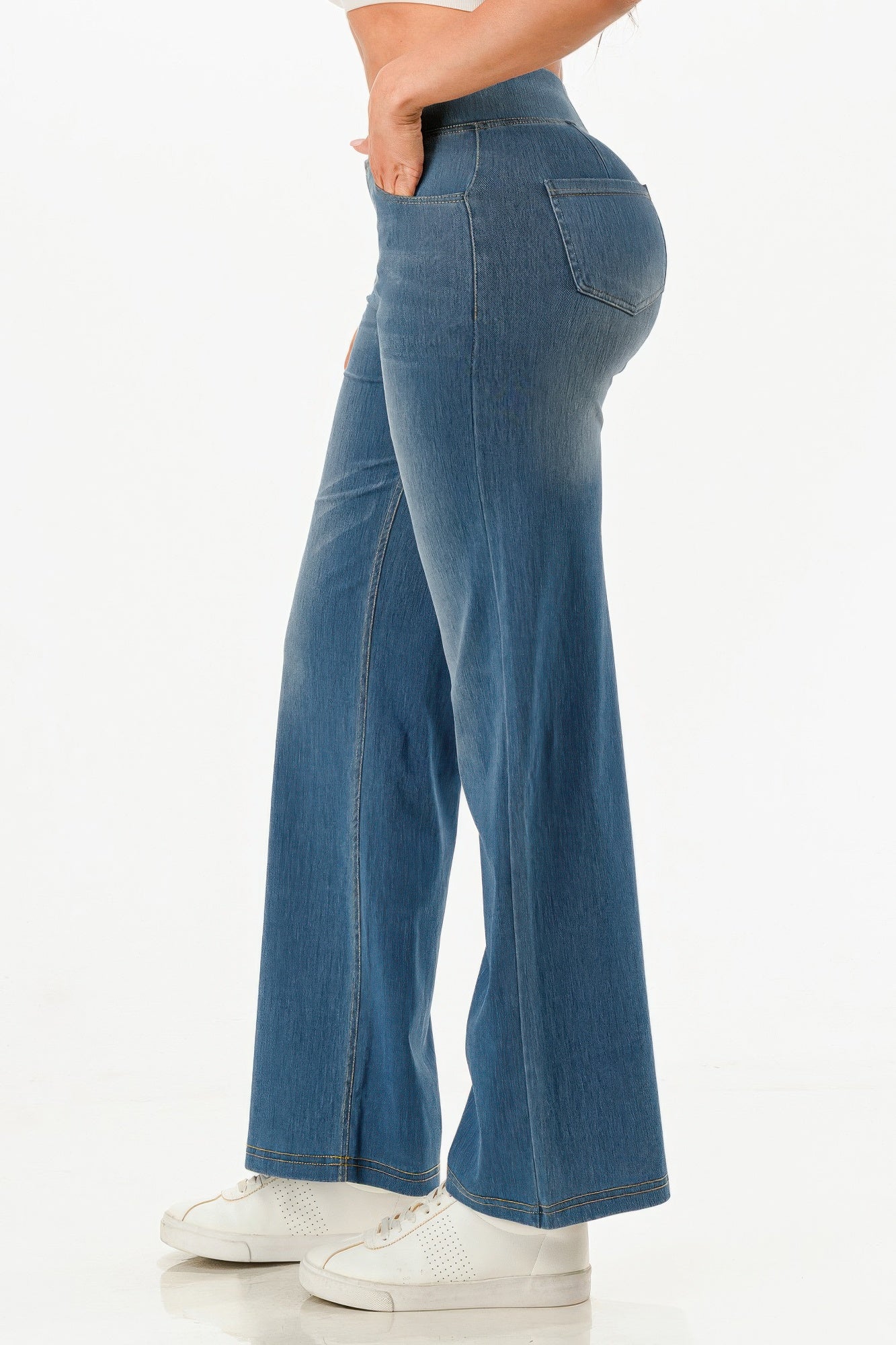 Ultra Soft Flare Baggy Jeans - Wear Arielle