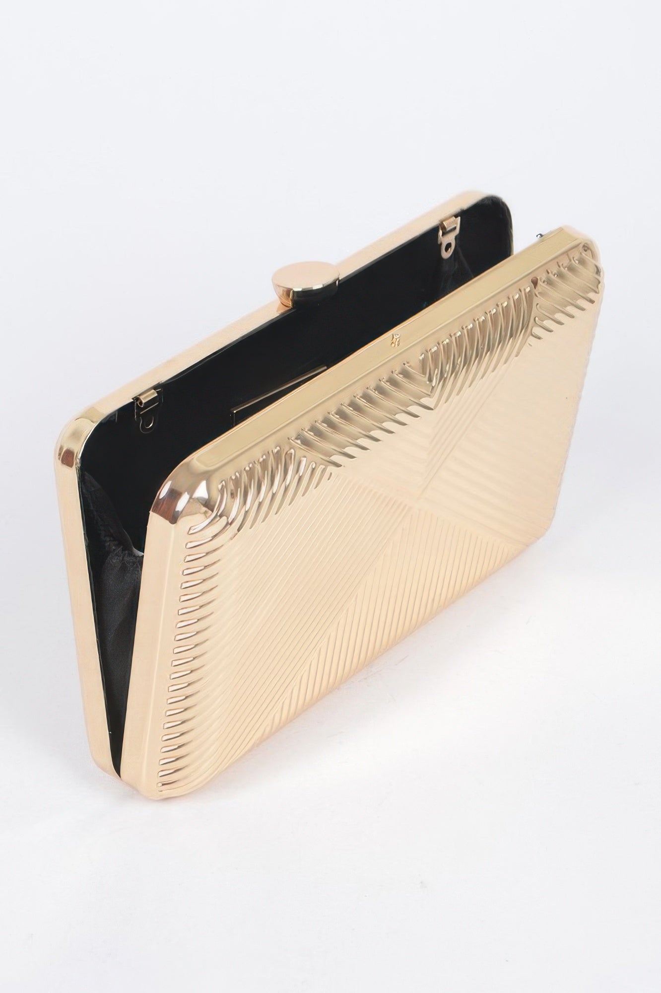 Vintage Metal Clutch - Wear Arielle