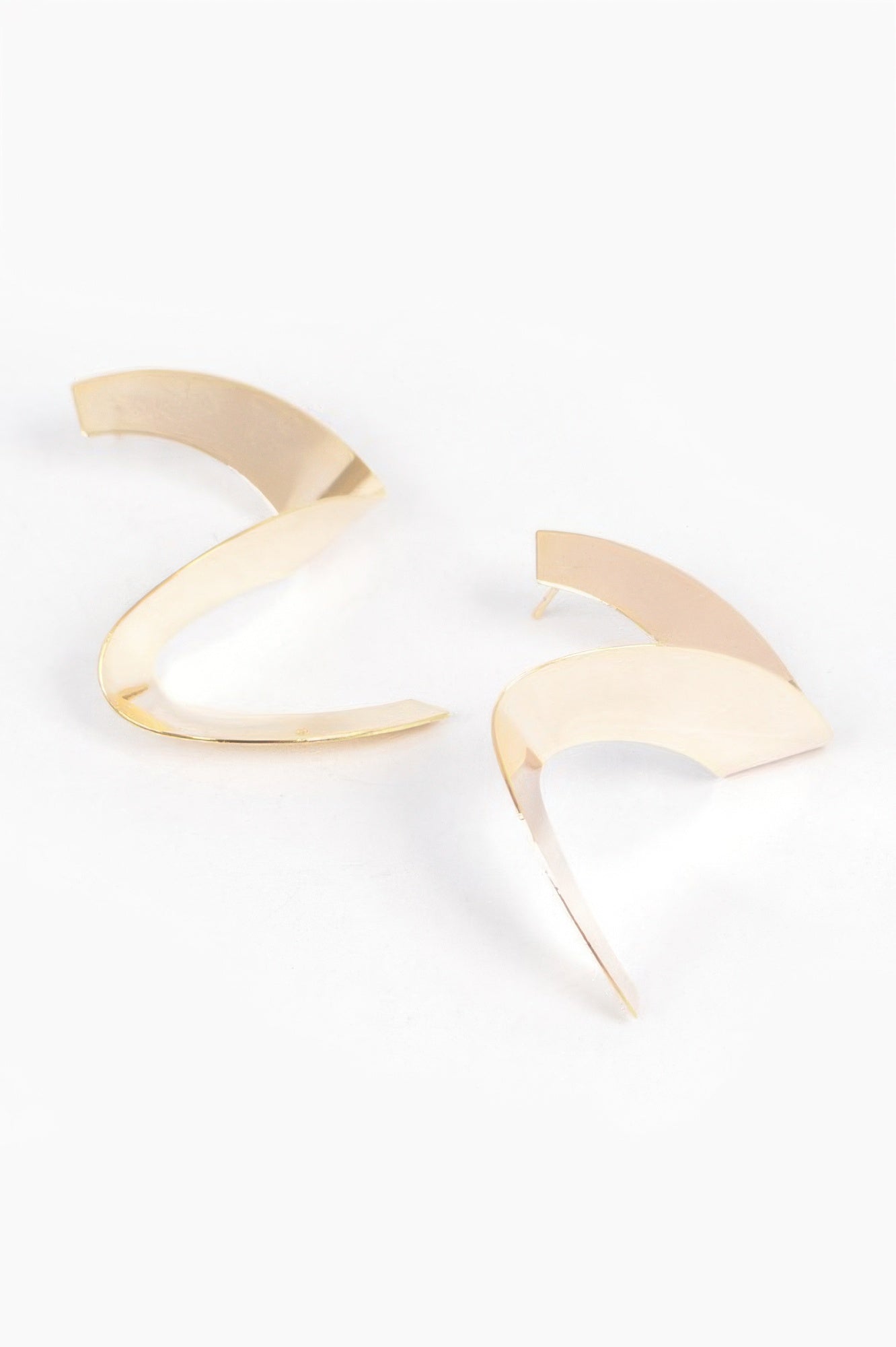Vintage Metal Earring - Wear Arielle